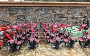 深秋暖阳照彝乡 农机助力谱新章 | 威马农机定向捐赠大凉山彝家村寨农机装备