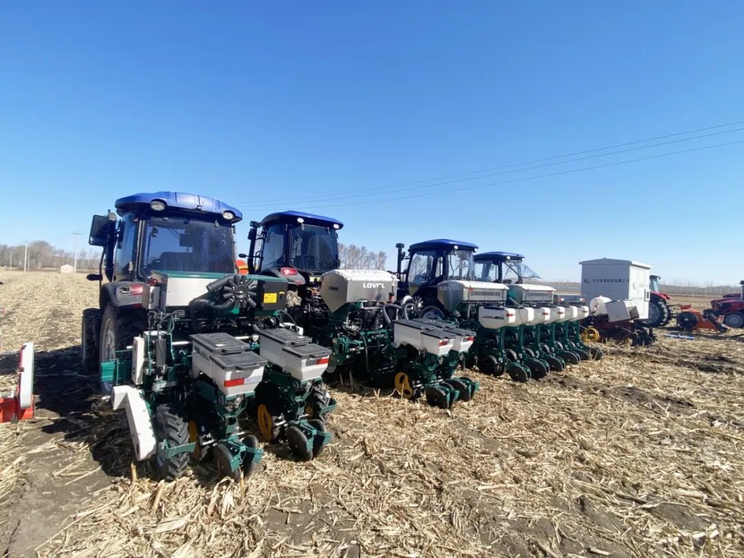 Smart Protection of the 'Black Soil Granary' | Weichai Lovol's Smart Agriculture Debuts at the National Conservation Farming Site Conference